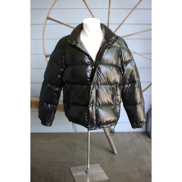$1,790 Moncler Ever Puffer Down Jacket Nylon Black Size 1/Small MINT
